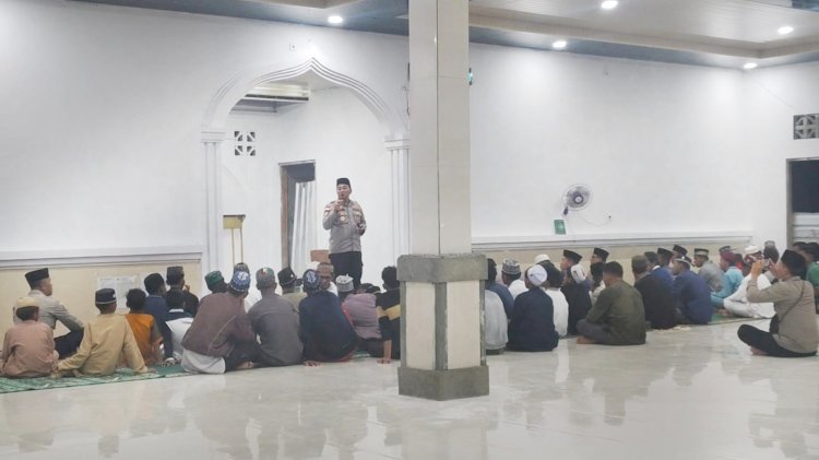 Safari Ramadhan Kapolres Rote Ndao Bersama PJU di Jemaah  Mesjid Ar Rahman Oenggae