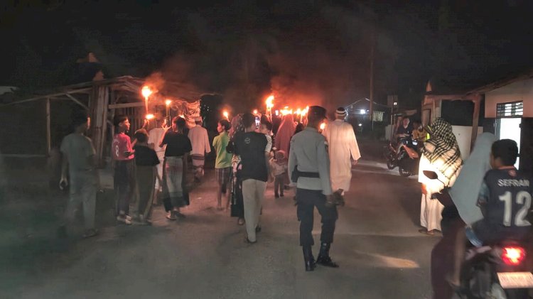 Polsek Rote Barat Daya Lakukan Pengamanan Malam Takbiran di Masjid Nurul Bahar Oeseli