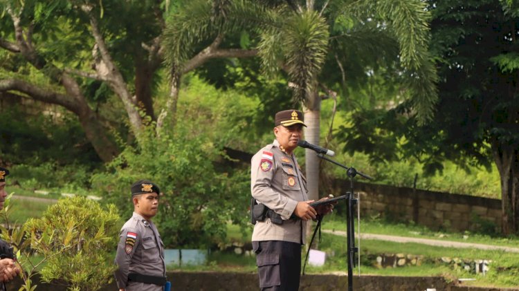 Kapolres Rote Ndao : Dua Personel Polres Rote Ndao Terkena Lemparan Batu Massa Aksi, Alami Luka Serius di Kepala