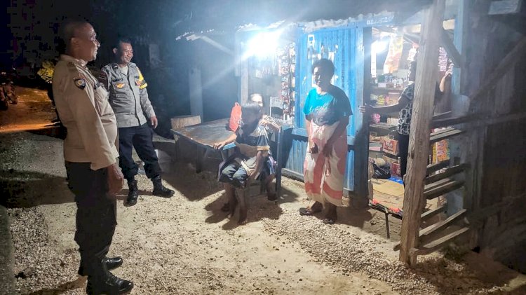 Patroli Dialogis Polsek Rote Tengah, Upaya Untuk Jaga Kamtibmas Tetap Kondusif