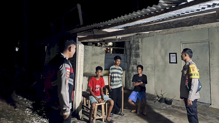 Patroli Malam Personel Polsek Rote Selatan, Upaya Untuk Cegah Curat Curas dan Curanmor