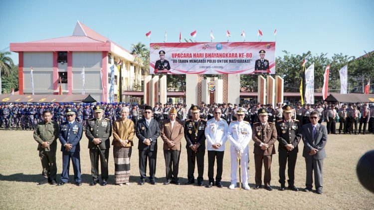 Peringati HUT Bhayangkara ke-80, Kapolda NTT Ajak Personel Perkuat Pengabdian untuk Masyarakat dan Indonesia Maju