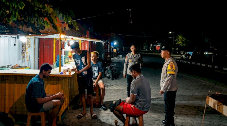 Patroli Malam Polsek Lobalain, Upaya Untuk Jamin Kenyamanan Masyarakat