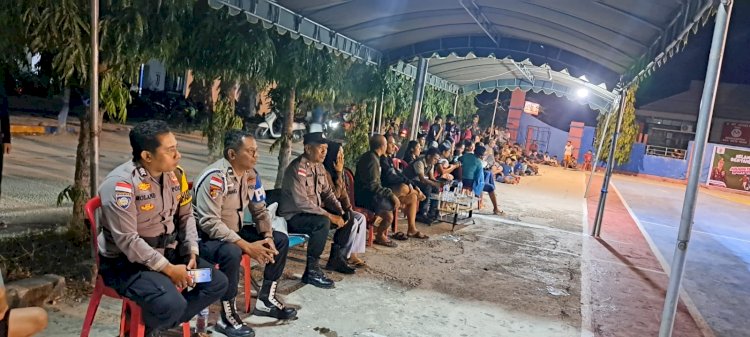 Polsek Lobalain Lakukan Pengamanan Pertandingan Futsal Dilapangan Syahbandar Baa