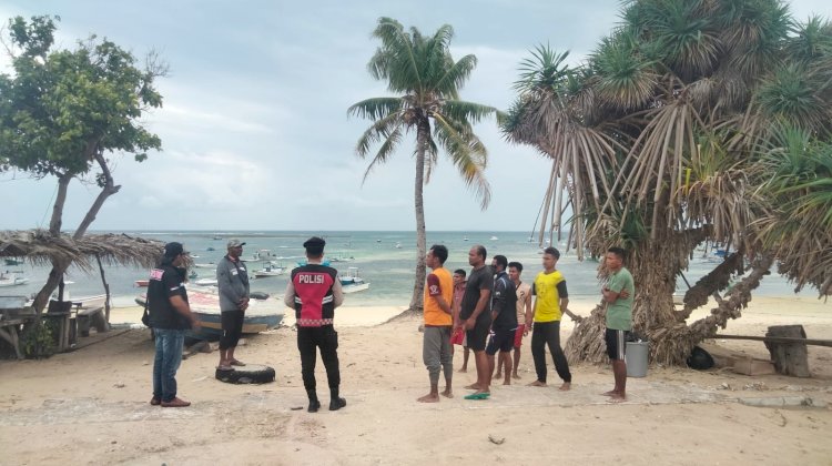 Cuaca Ekstrim di Perairan Rote, Polsek Rote Barat Himbau Warga Agar Tidak  Berlayar ke Pulau  Ndao