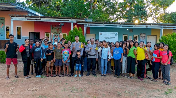 Bhabinkamtibmas Polsek Pantaibaru Lakukan Edukasi Untuk Tertib Berlalu Lintas dan Cegah Dini  Kenakalan Remaja