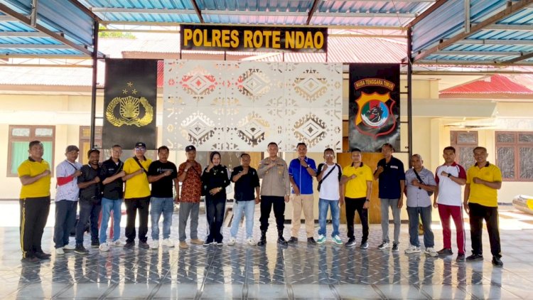 Kapolres Rote Ndao Perkuat Kolaborasi dengan Insan Pers Lewat Coffee Morning