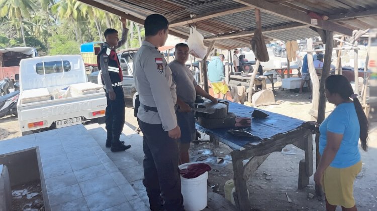 Patroli Dialogis di Pasar Busalangga, Jamin Rasa Aman Masyarakat