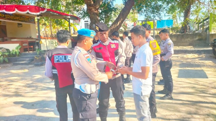 Cegah Judol dan Pinjol, Kanit Propam Polsek RBD Sidak HP Anggota